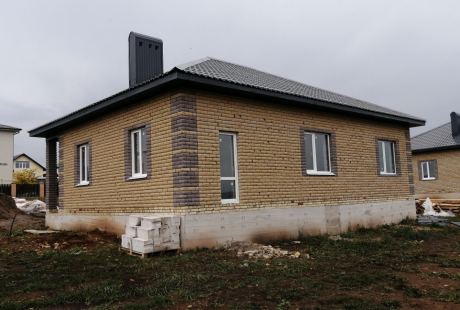 Октябрьский